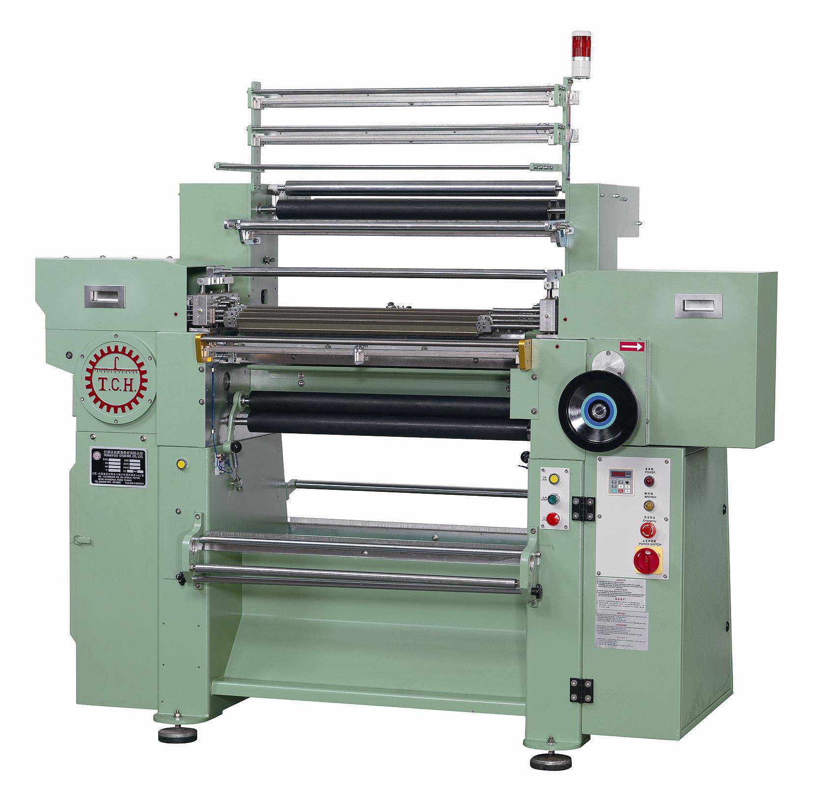 Lace and band crochet knitting machine